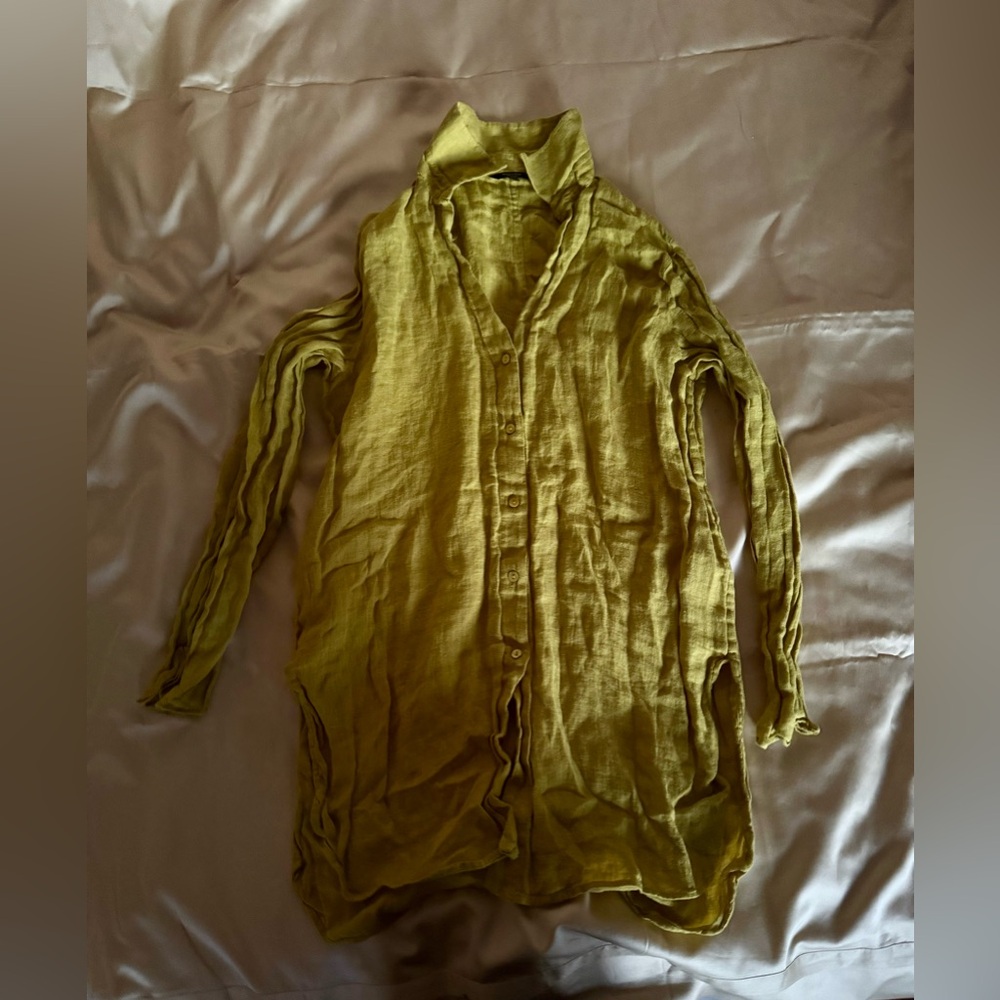 Massimo Dutti mustard green linen top Size Small